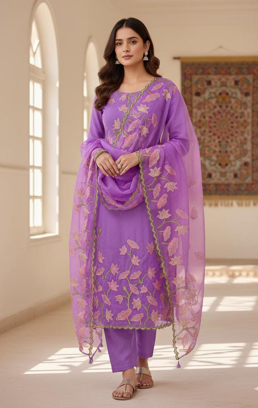 🦋Exclusive Banarasi Unstitched Salwar kameez with Dupatta🦋