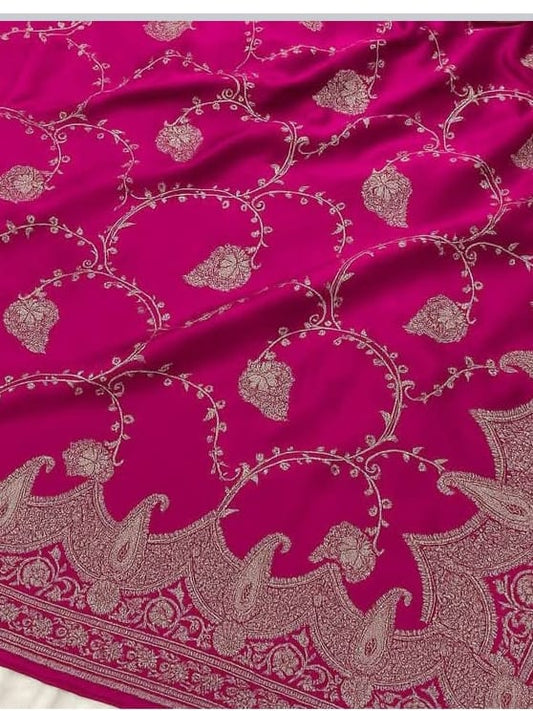 Magenta Mashru katan Muglai Jaal Saree