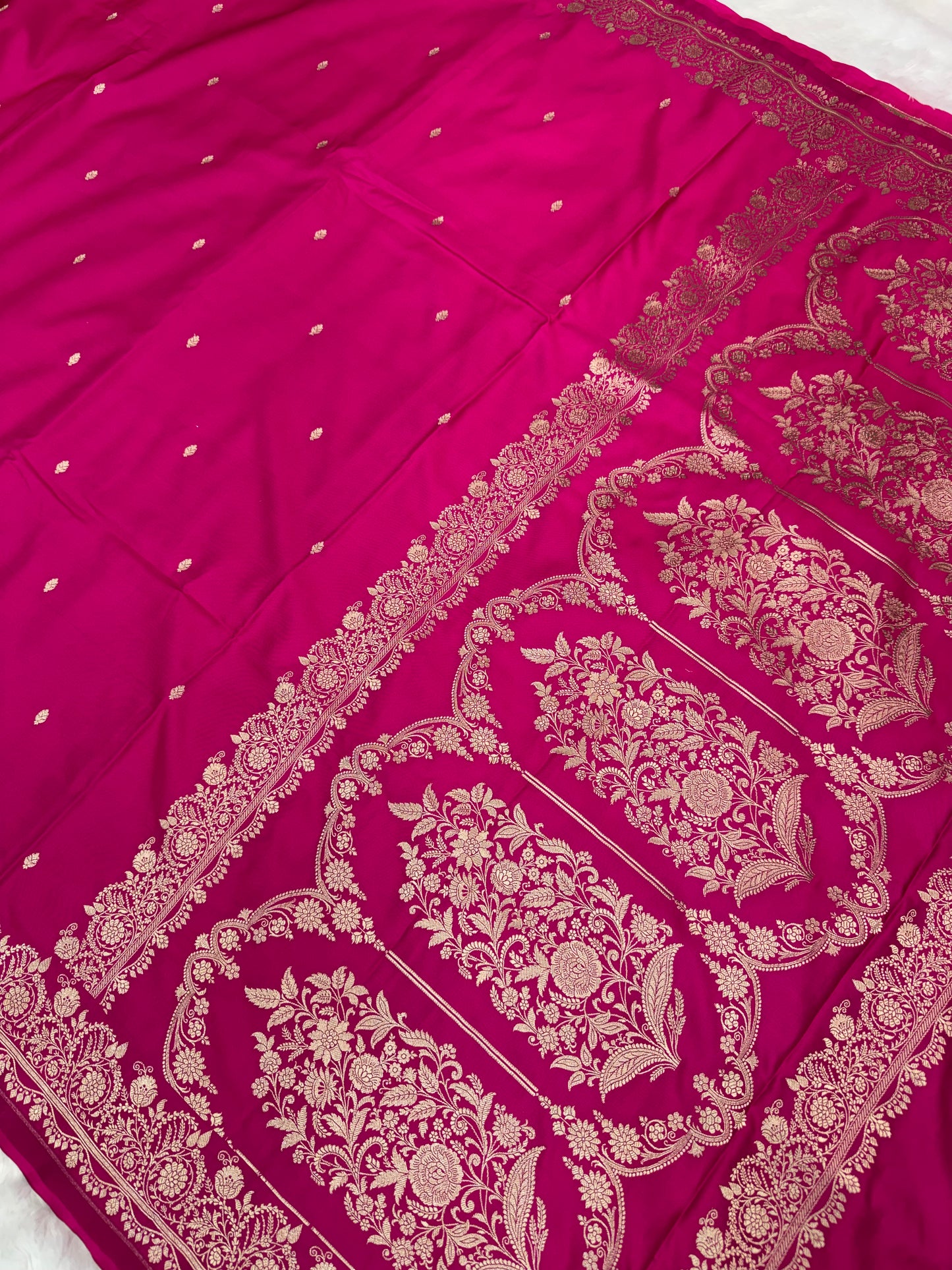 Premium Pink Banarasi Mashru Katan Saree with Rose Gold Zari
