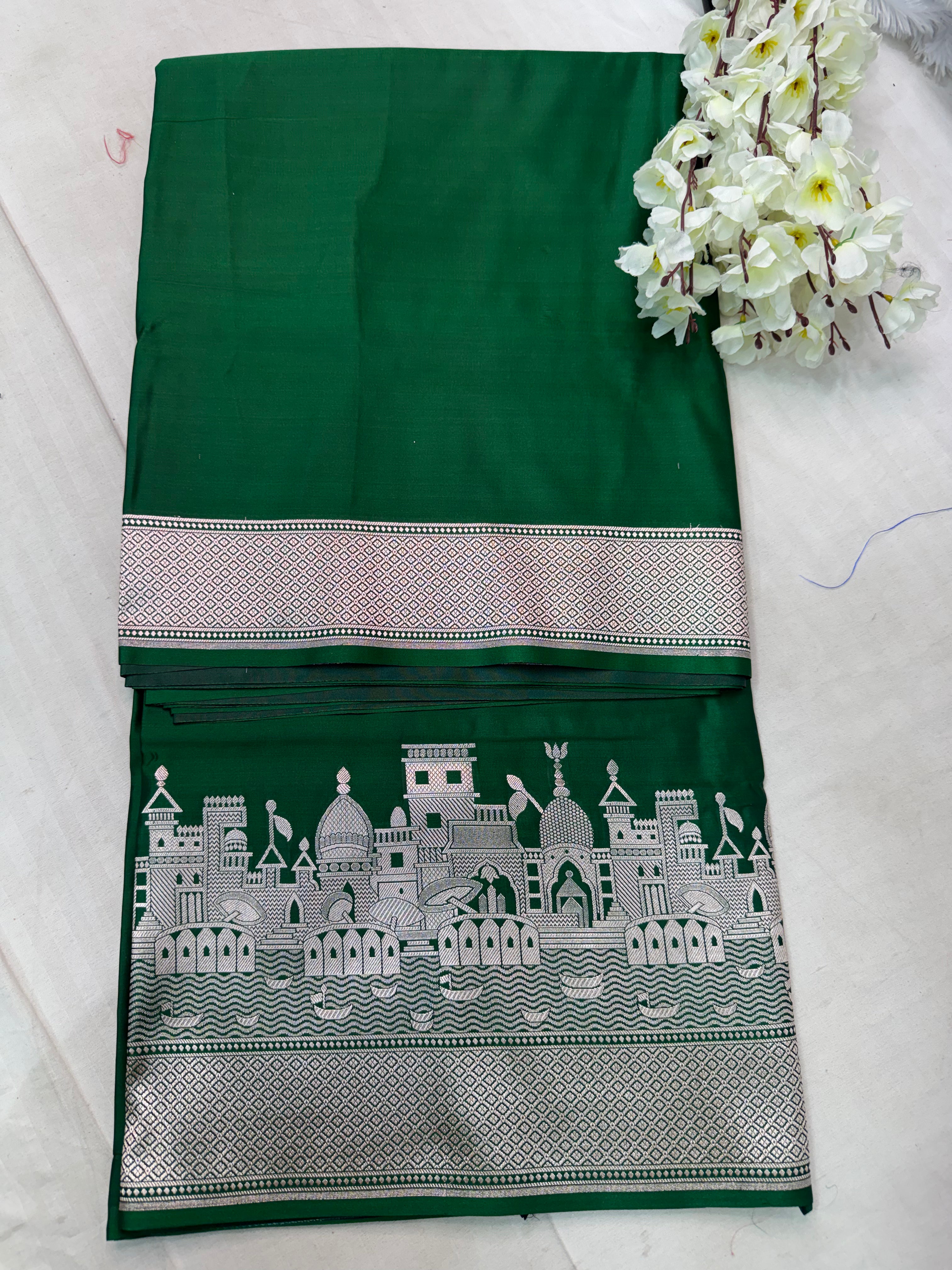 Premium Banarasi Ganga Ghat Green Mashru Katan Saree
