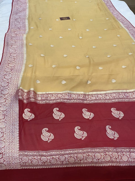 Red & Beige Contrast Pure Khaddi Chiffon Kadhua with Silver Zari Saree